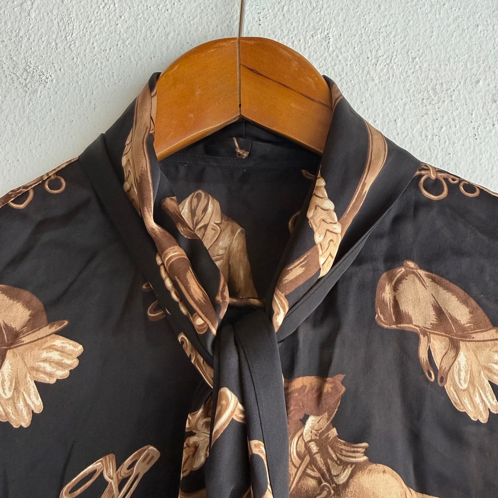 Lauren Ralph Lauren Black Silk Equestrian Horse Print Tie Neck Sleeveless Blouse - Picture 2 of 15